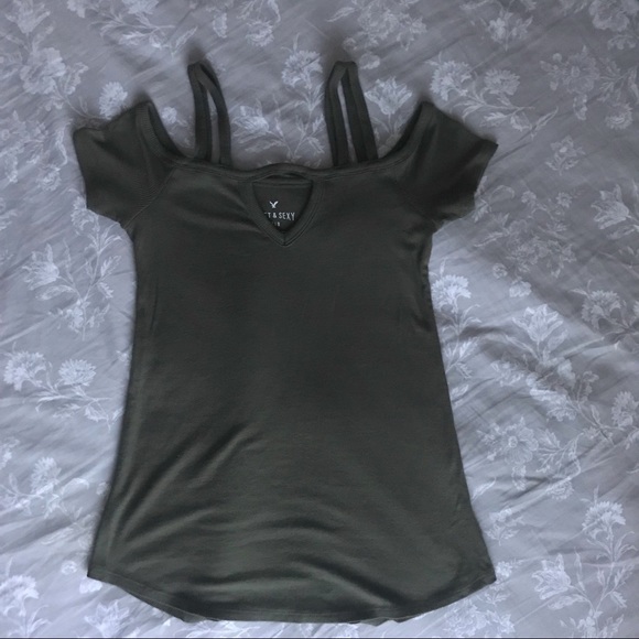 AEO Soft and Sexy Strappy Cold Shoulder shirts - Picture 2 of 2