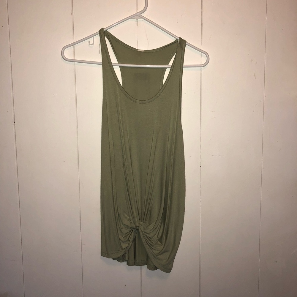Mahina twisted top