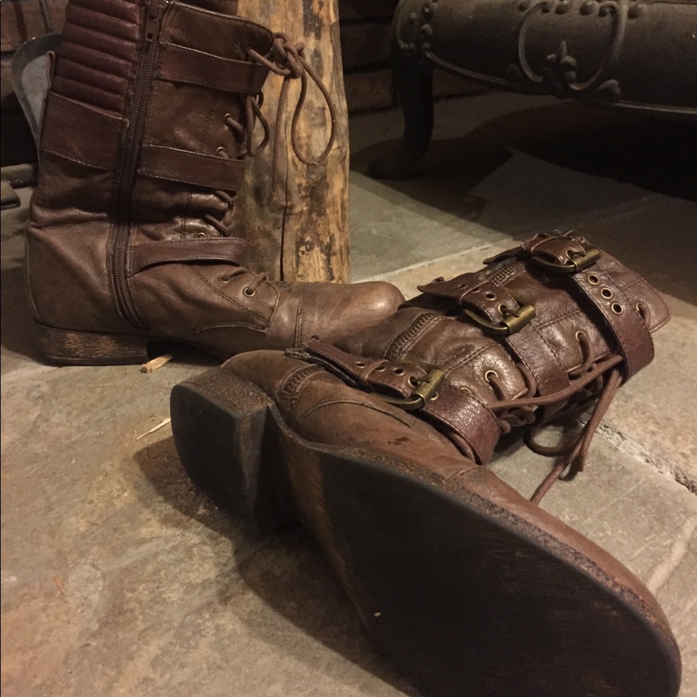 Steve Madden-Bickett Boots