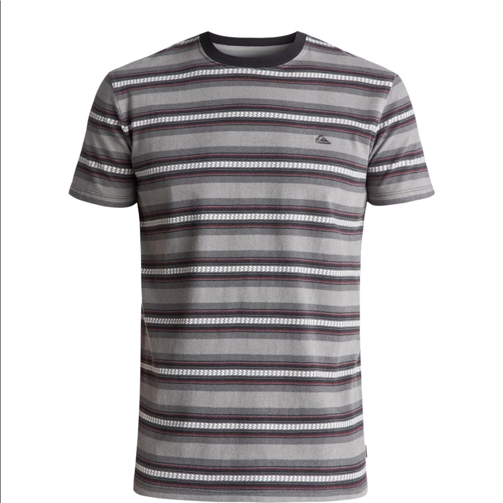 Quicksilver men’s size medium chevron striped top