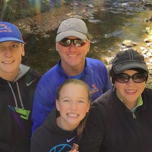 Meet your Posher, Wendy