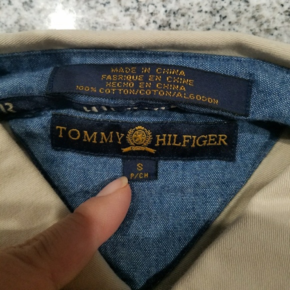 Vintage 90s Tommy Hilfiger men's button-down shirt - Picture 6 of 8