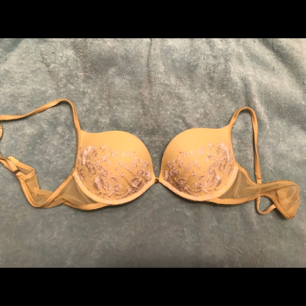 Victoria's Secret Yellow Lace Bra (34B)