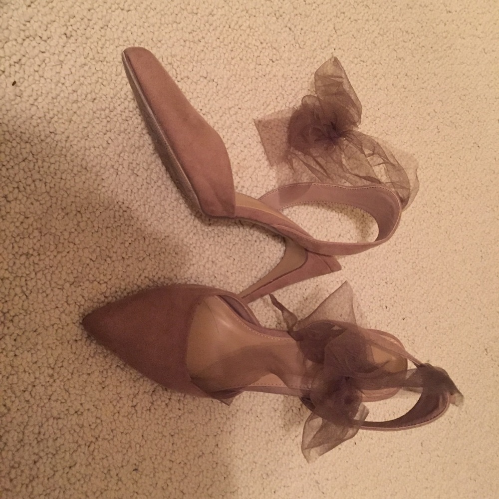 Nude heels