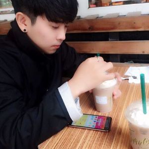 Meet your Posher, Sungho