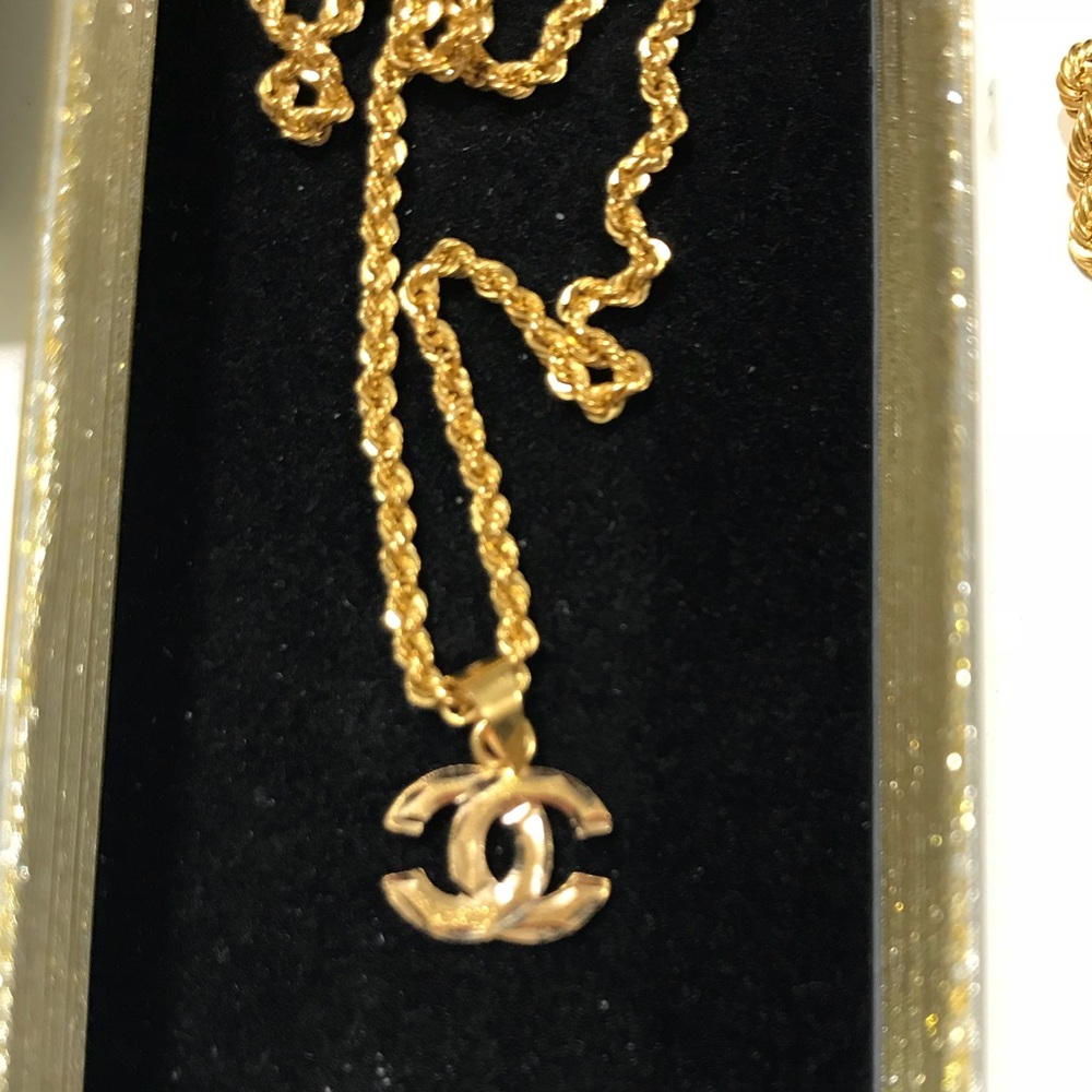 Saudi gold 21k set