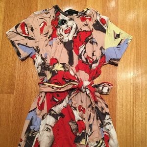 Marx Jacobs "scream queen" t-shirt dress with tie