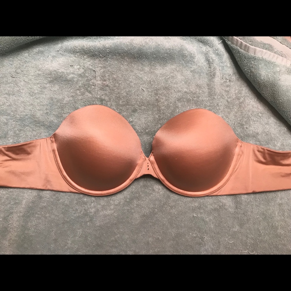 Victoria's Secret Strapless Bra (36C)