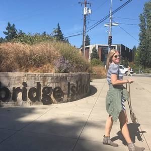 Meet your Posher, Carly