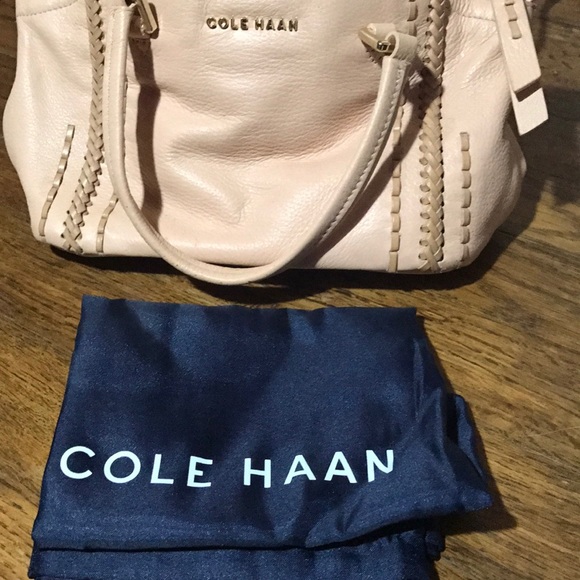 COLE HAAN LIGHT PINK CROSSBODY - Picture 4 of 5