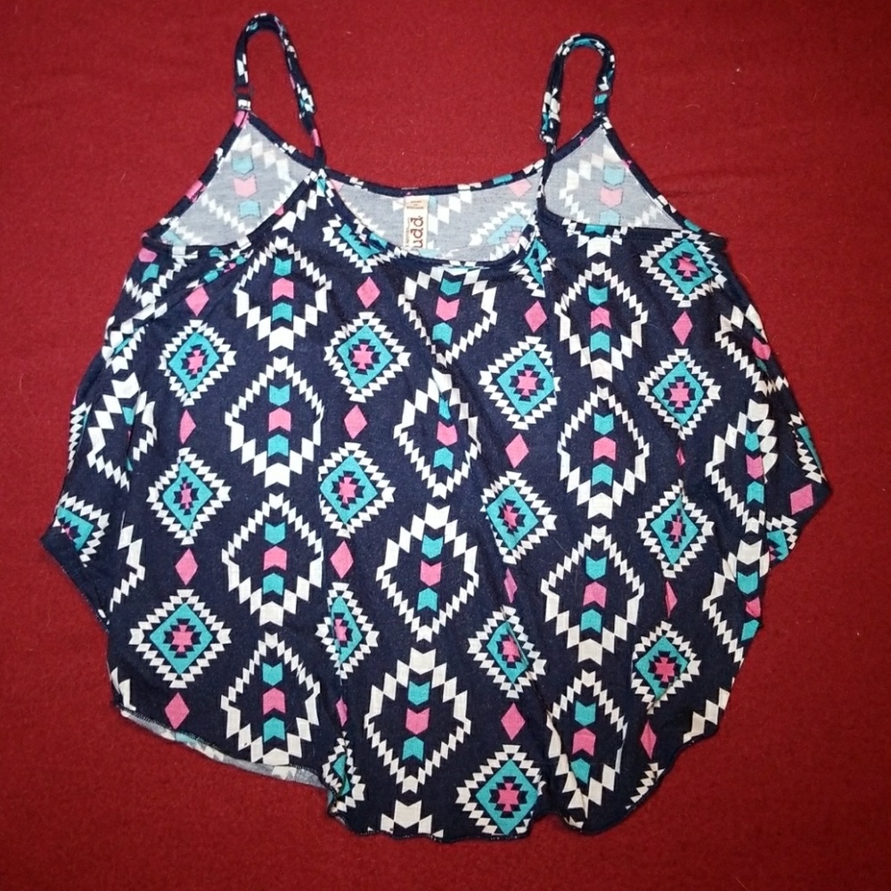 NWOT Mudd Crop Top