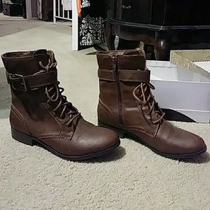 Lacs up Brown boots with side zip**Never worn**New