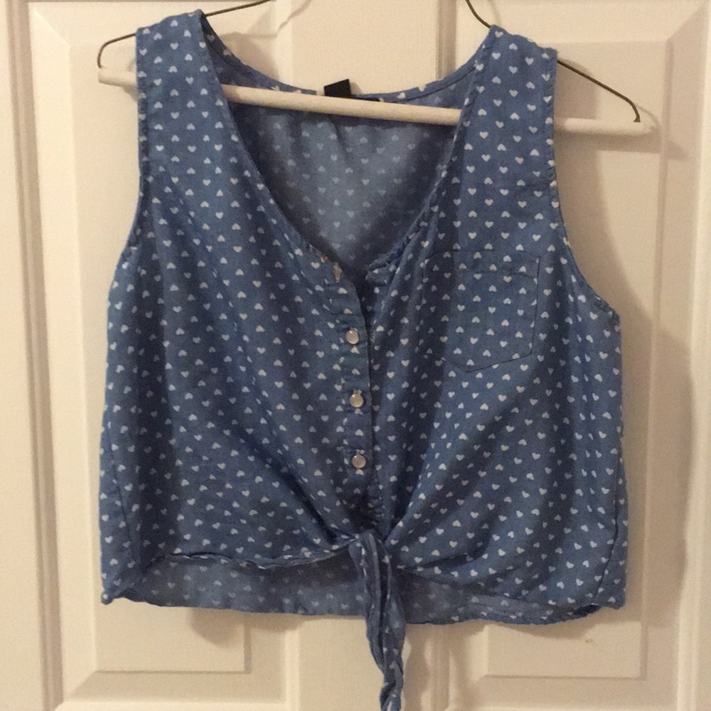 Tank top (cropped with tied front)