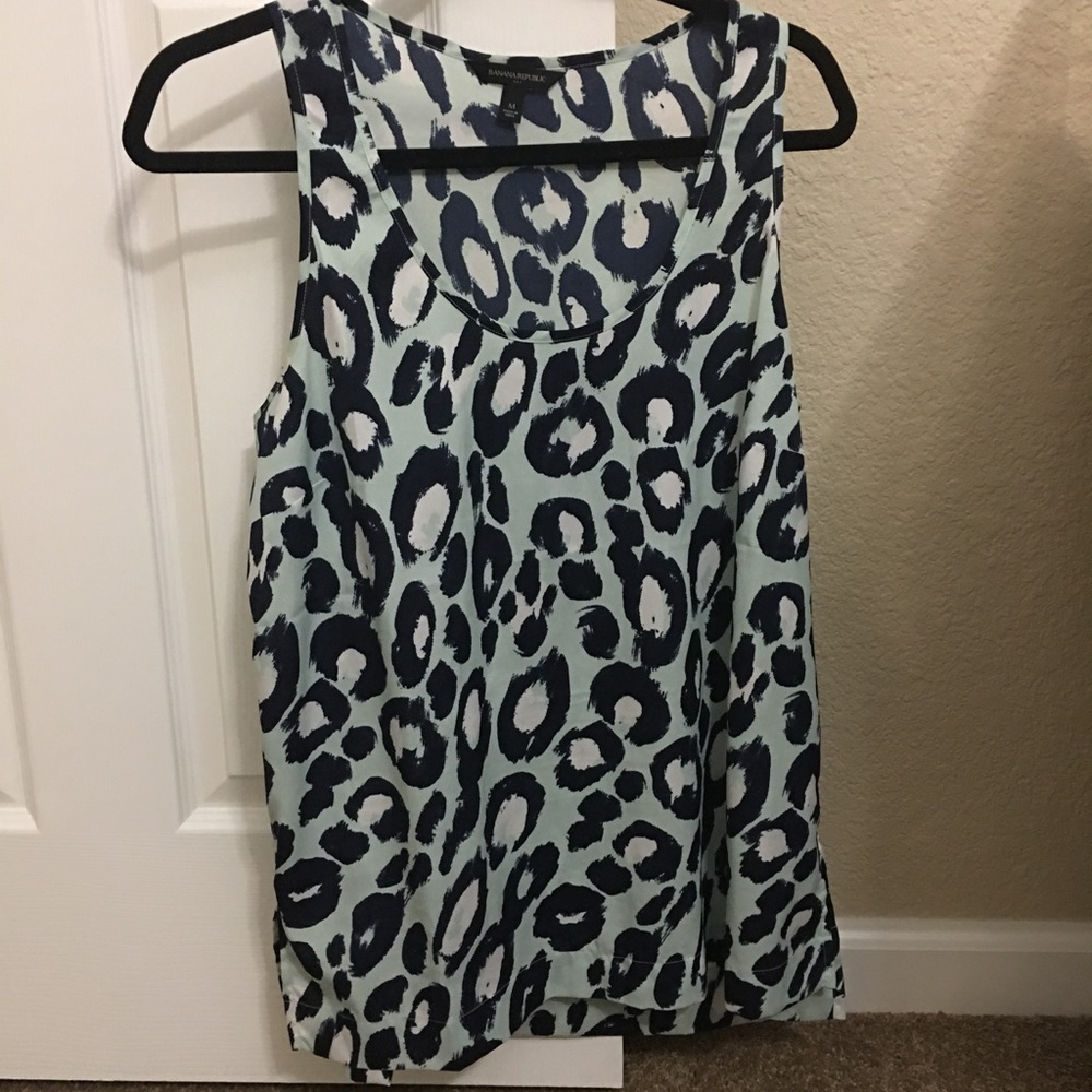 Banana Republic blue polka dot blouse, size medium