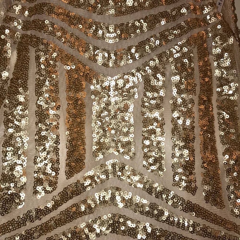 • short gold sequin party dress - Picture 2 of 3
