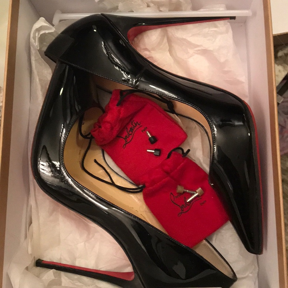 AUTHENTIC So Kate Christian Louboutin 38.5/8.5