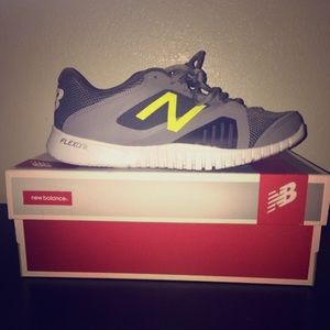 Men New Balance size 11