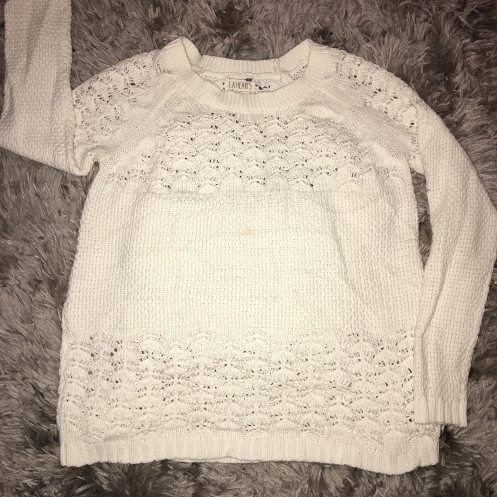 LA hearts slightly oversized knit sweater