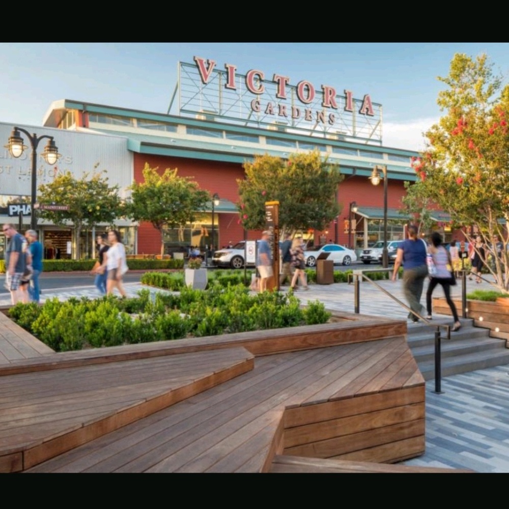 Meet your Posher, Sandra