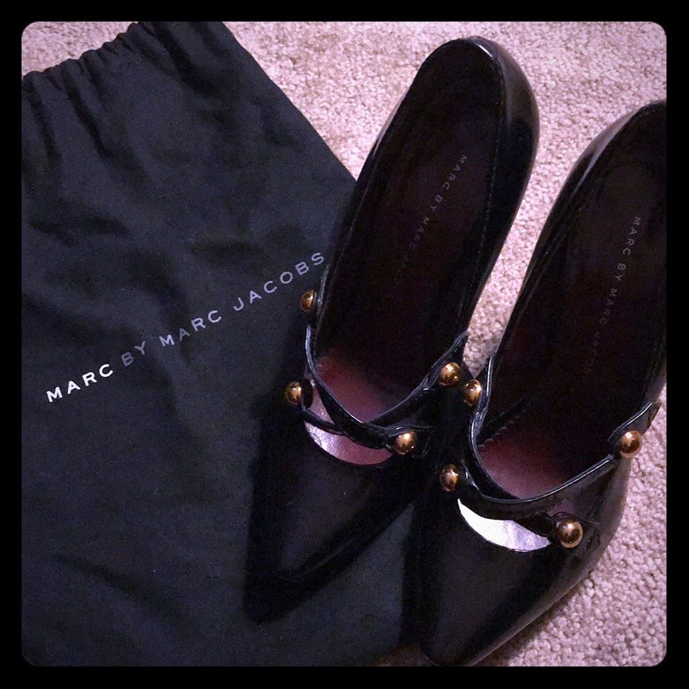 💯 % Authentic Marc by Marc Jacobs 👠
