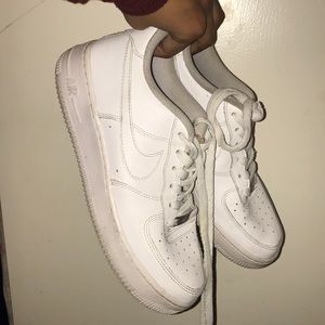 White Nike Air Force 1’s