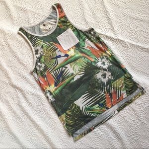 On the Byas Small Tank Top Tropical