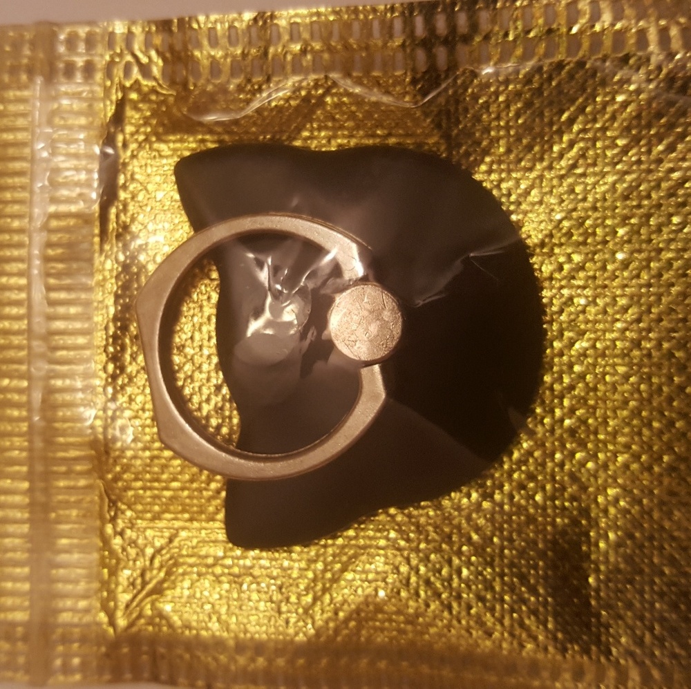 Cat ring socket