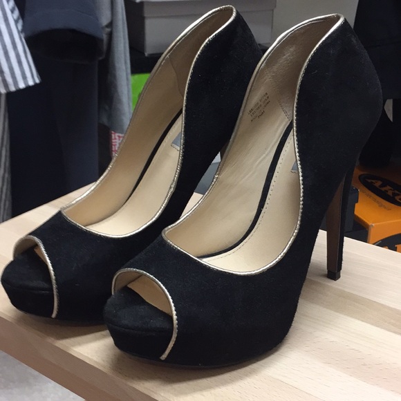 Classiques Entier Suede and Gold Heels - Picture 1 of 4