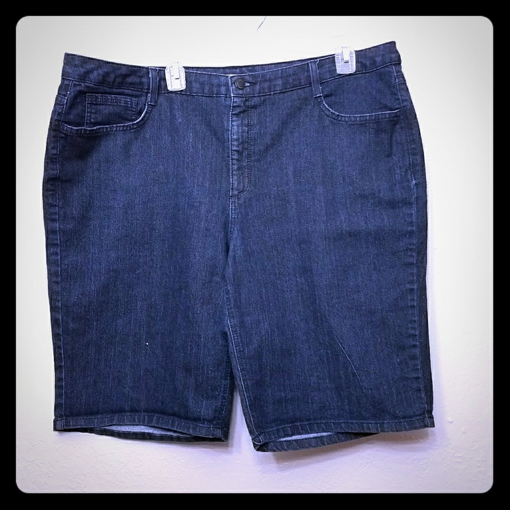 Secret slimming plus size shorts