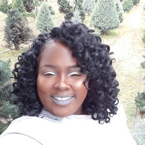 Meet your Posher, Ashley masters