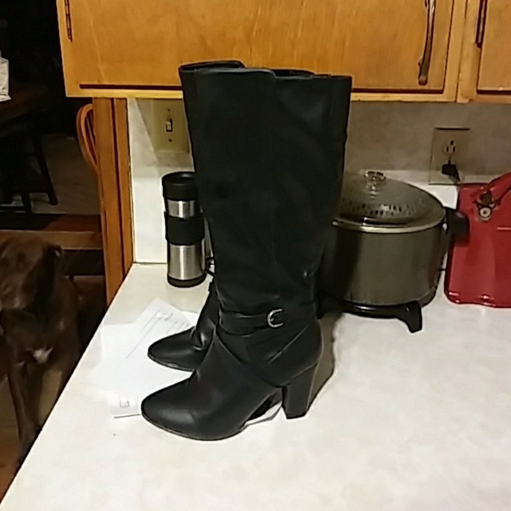 Black boots