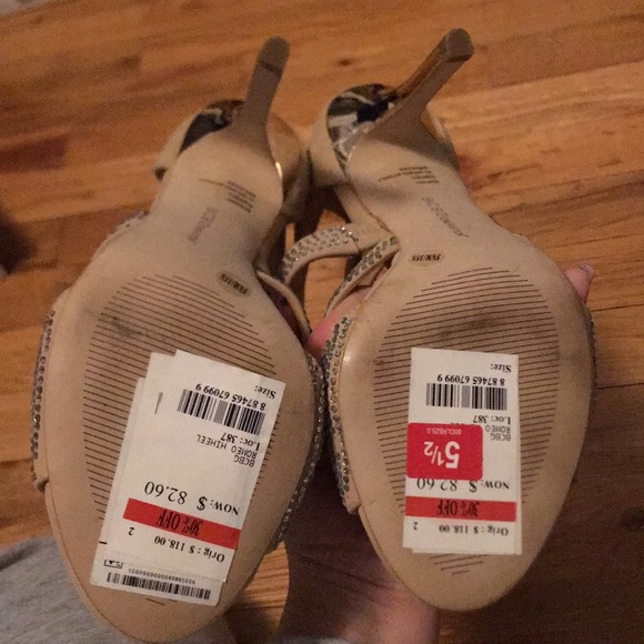 Sandals - Picture 3 of 3