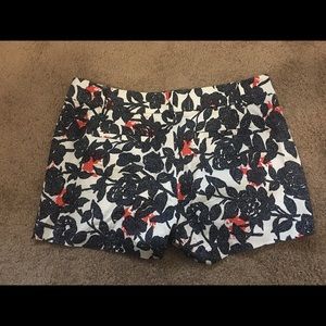 Ann Taylor Patterned white, navy, & orange shorts