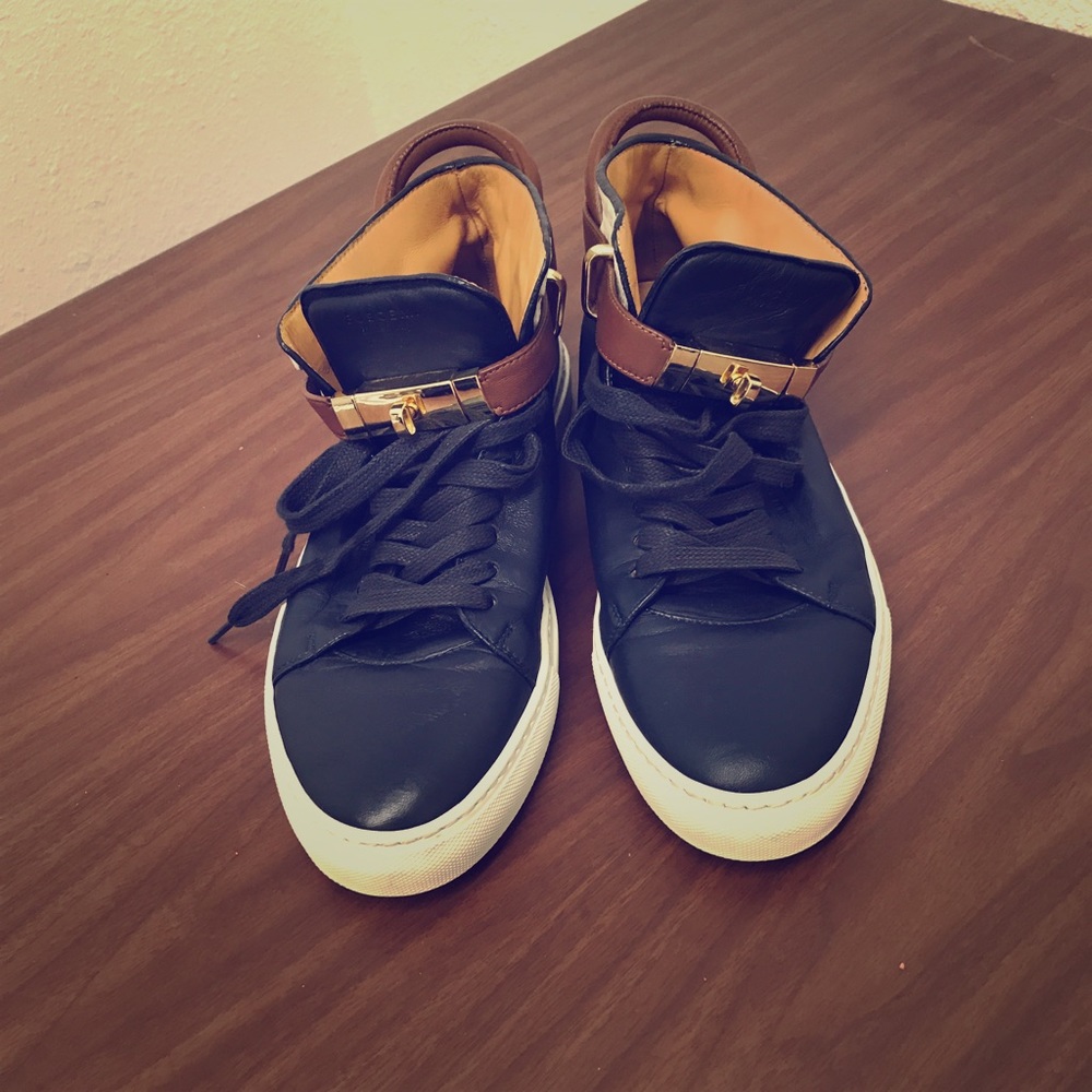 Buscemi multi-colored lace ups.
