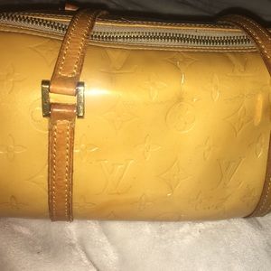 Auth Vernis Louis Vuitton papillon handbag
