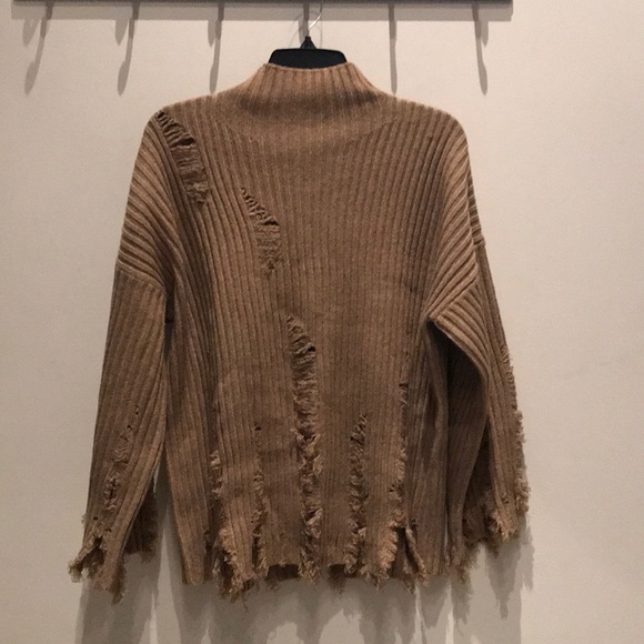 MOON RIVER DISTRESSED SWEATER - Picture 5 of 6
