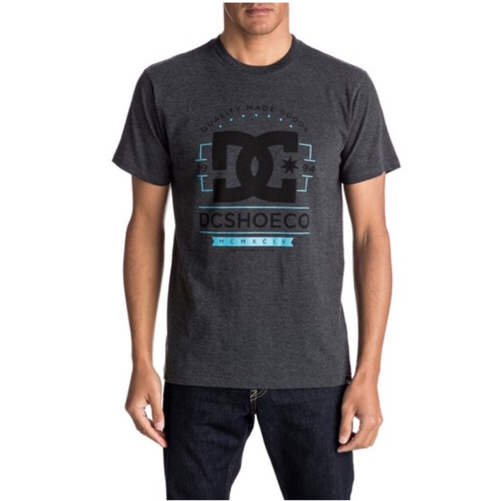 Dc gray and blue graphic tee