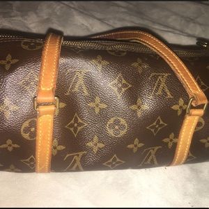 Louis Vuitton papillon handbag