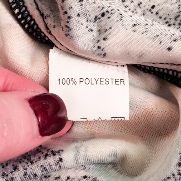 [lf] velvet floral skater dress - Picture 3 of 5