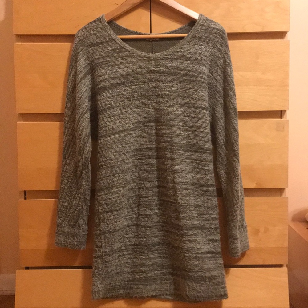 Ecoté Oversized Pullover Sweater