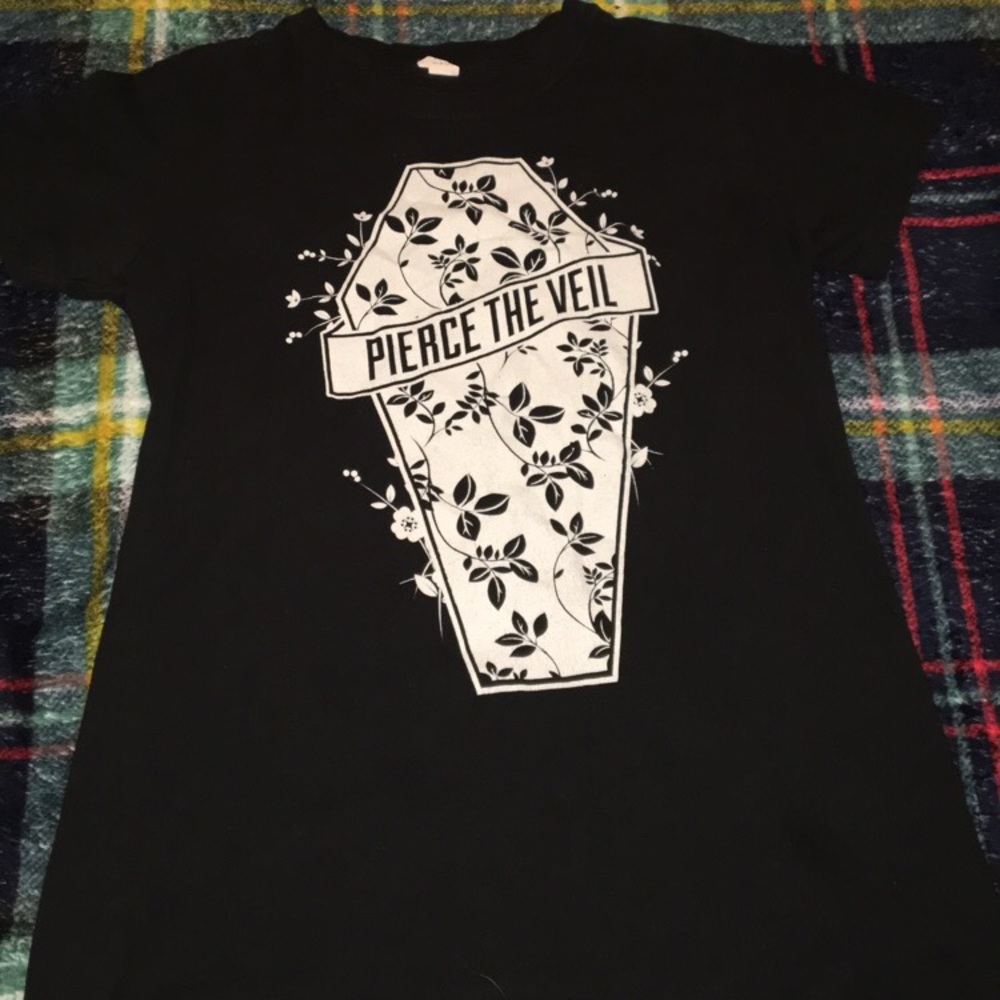 Band tee