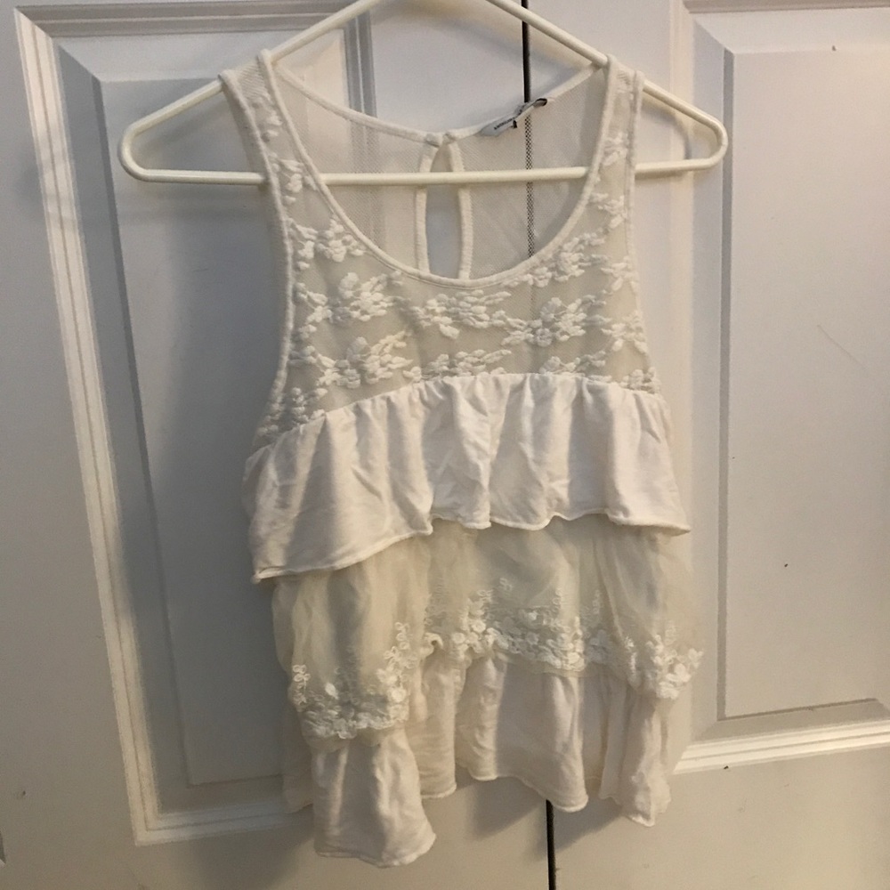 American Eagle top.