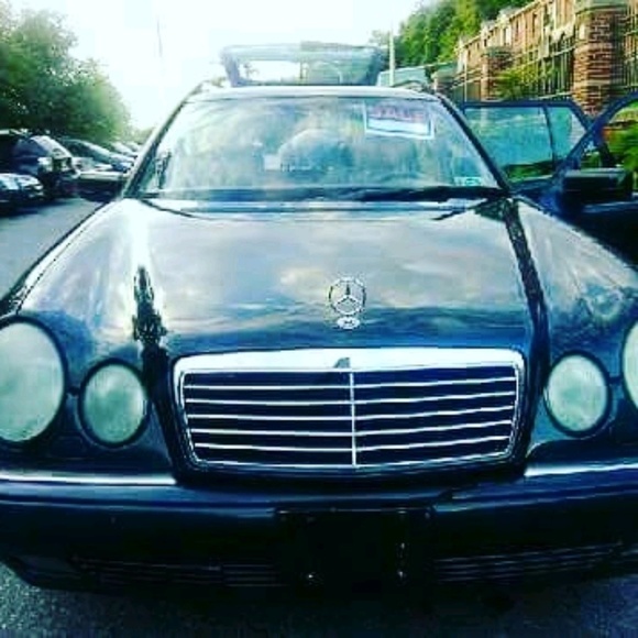 Meet your Posher, Alia - Picture 1 of 1