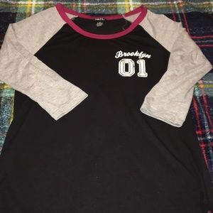 Cute 50% sleeve color blocked t-shirt