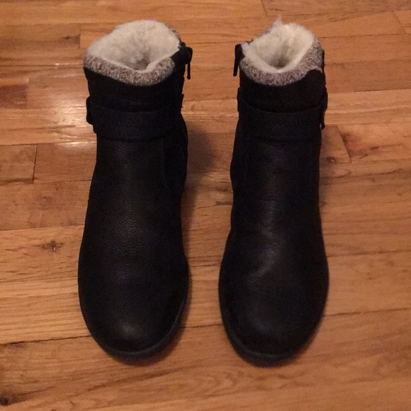 Booties - Picture 2 of 4