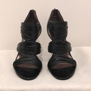 GUESS Sandals