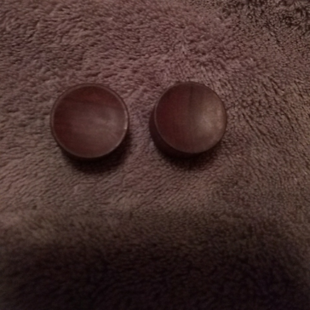 Wooden Plugs