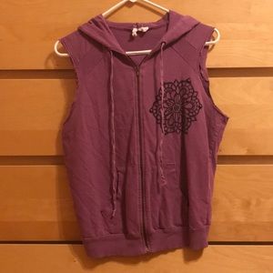 Buffalo Cut Off Zip Up Vest
