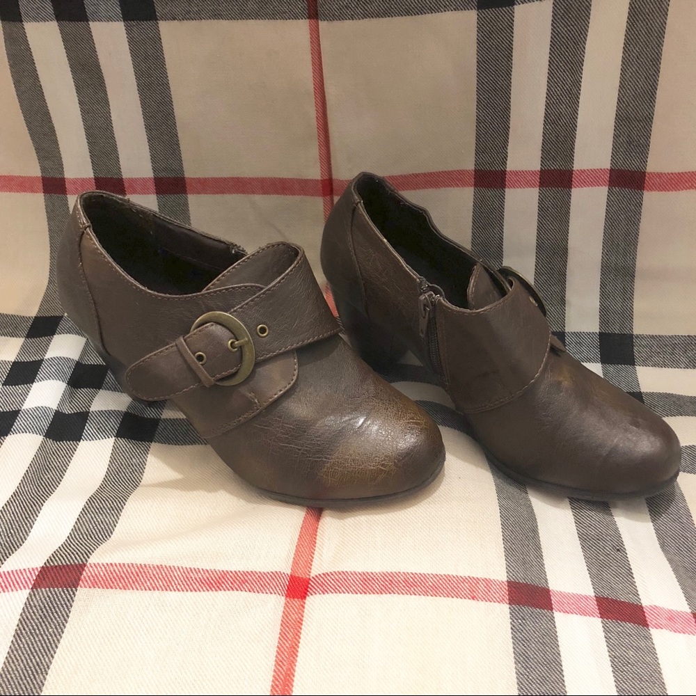 Brown booties