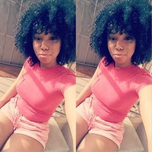 Meet your Posher, Lauriel